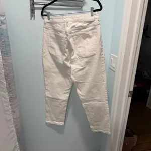 Everlane The Curvy Cheeky Jean White 31‎ Crop High Rise Minimalist Casual thumbnail 3