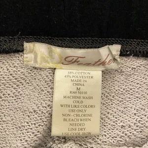 EUC Feathers women’s gray LOVE elastic band jogger‎ sweatpants medium thumbnail 6