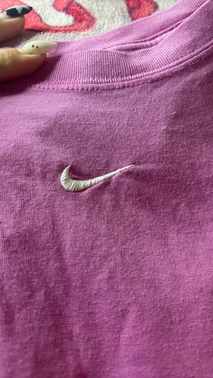 The Nike Tee pink thumbnail 4