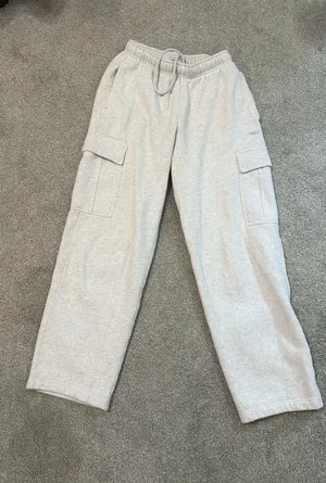 Aritzia Cargo Sweatpants TNA thumbnail 1