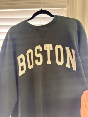 Brandy Melville Sweatshirt thumbnail 2