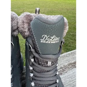 Skechers Women's D'Lites Snow Plaza Mid Calf Boot 7 M Charcoal thumbnail 2