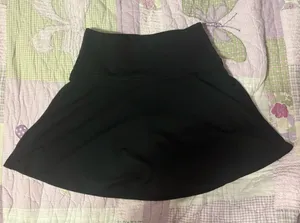 Girlfriend Collective black tennis skirt thumbnail 1
