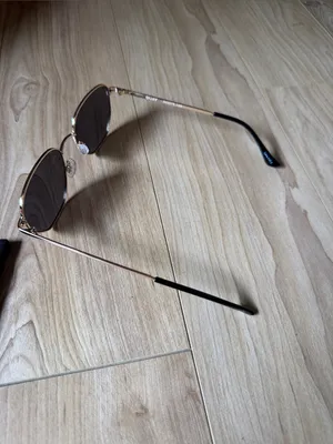Quay Big Time Sunglasses thumbnail 3