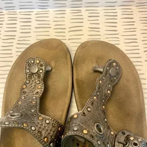 Taos Siren Womens Pewter Metallic Leather Studded Comfort Arch Support Sandals 7 thumbnail 8