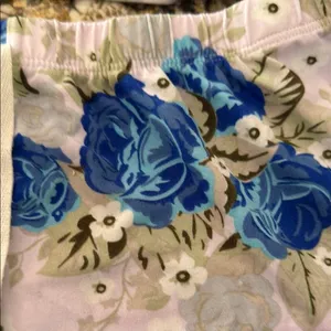 Poof! Blue and White Floral Short Set thumbnail 4