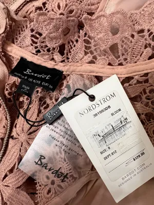 Bardot Paris Lace High Neck Dress Pink Size 4 NWT Cocktail Wedding Guess thumbnail 6