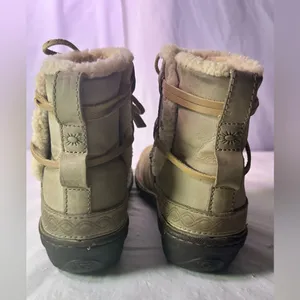 UGG Women's Light Tan Shearling-Trim Ankle Boot thumbnail 6