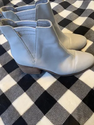 Toms Light Gray Women's Chelsea Ankle Boots thumbnail 6