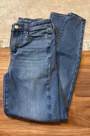 American Eagle Jeans thumbnail 1