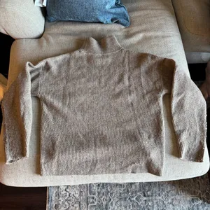 Abercrombie Classic Easy Turtleneck Sweater thumbnail 6