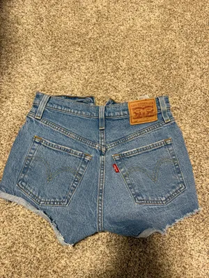 Levi’s 501 Shorts thumbnail 2
