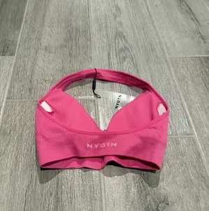 NVGTN Finesse Seamless Halter Bra thumbnail 4