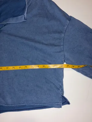 Shein Long Sleeve Crop Top thumbnail 3