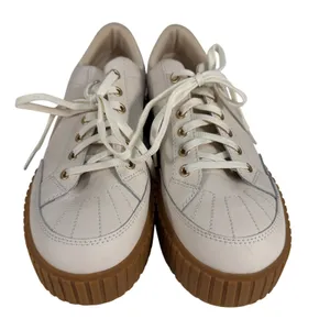 Sorel 10.5 Ona Ave Low Court Sneaker Platform Leather Sporty Chalk Gum Sole Shoe thumbnail 2