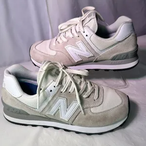 New Balance 574 Retro Sneaker in Light Gray and White thumbnail 2