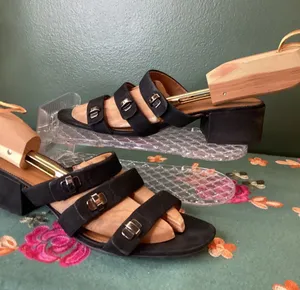 Sarto Franco Sarto‎ Arabesque Sandals 9M Black Leather Block Heel thumbnail 1