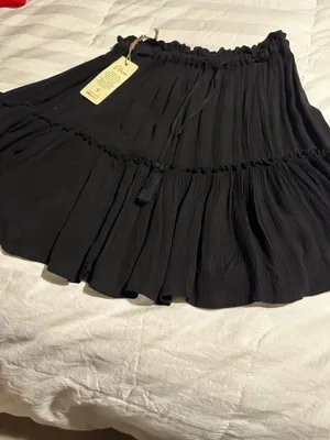 New black Elan flowy mini skirt thumbnail 2