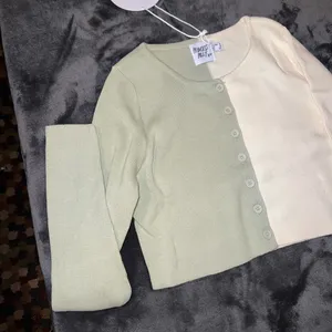 Princess Polly Mateo Top in Green Size 0 New with tag thumbnail 8