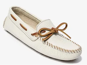 Minnetonka‎ Classic Driving Loafer Off White 6 thumbnail 1