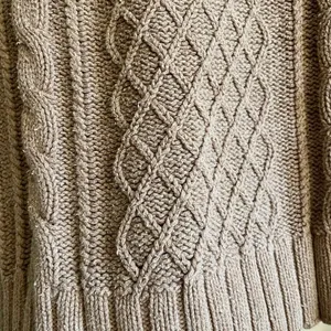 S-‎ Old Navy Beige Long Sleeved Sweater Waffle Knit Comfortable Form Fitting thumbnail 3
