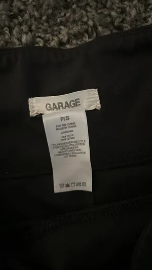 Garage shorts thumbnail 3