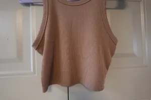 Shein ribbed crop cropped top crew neck tank top in latte brown size small. thumbnail 3