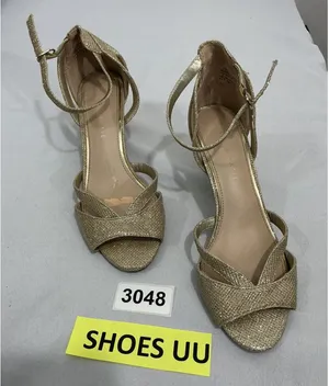 Womans Kelly & Katie Valdena 8.5 Gold Sparkly Open Toe Ankle Buckle Heel Sandal thumbnail 1