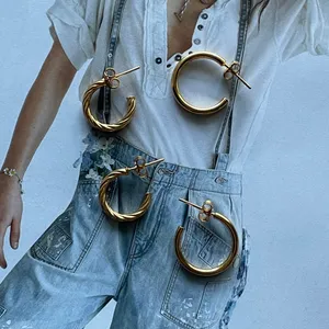 Set Of 2 Pairs ( 4 Pieces) C Hoop Sets thumbnail 1