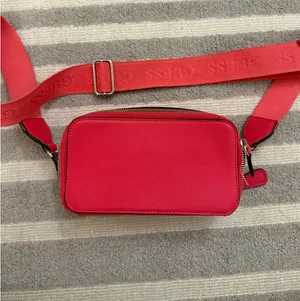 Guess hot pink satchel bag thumbnail 4