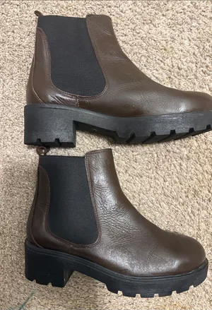 Enzo Tesoti made in Spain, handmade brown Chelsey boots size 8 1/2 women’s thumbnail 1
