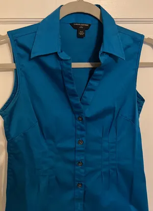 Banana Republic XSP Sleeveless Button Down thumbnail 2