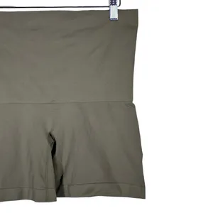 SKIMS Core Control High Waisted Mid Thigh Smoothing Shorts Moss Green Size 2X thumbnail 3