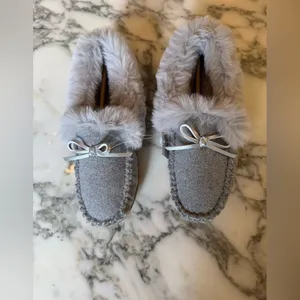 NWT J.Crew womens faux shearling grey moccasin slipper size 8 sold out! thumbnail 5