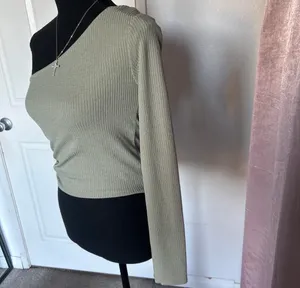 Forever 21 Green one shoulder top with tie detail thumbnail 3