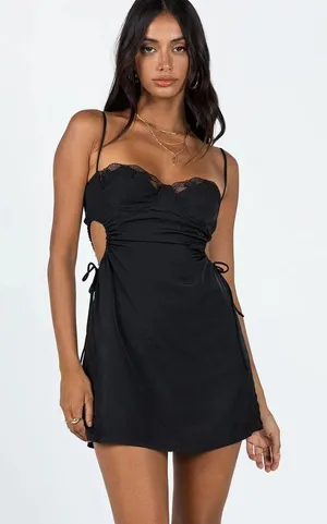Dress thumbnail 1