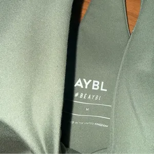 AYBL Staple‎ Sports Bra Racerback Okie Green Medium Yoga Gym Workout thumbnail 4
