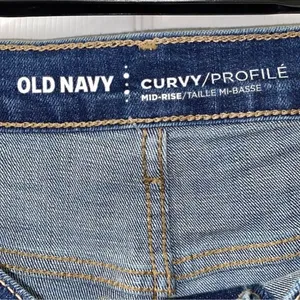 Old Navy Mid-Rise Jeans(Size 14Long) thumbnail 5