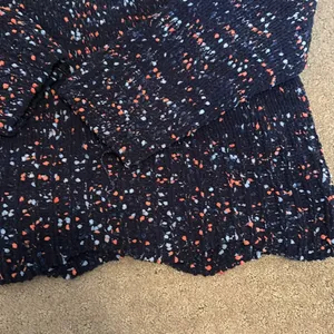 Women’s sweater thumbnail 2