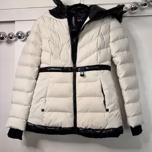 Aritzia Alpenhaus Everlong Lightweight Herringbone Quilted Puffer Jacket thumbnail 4