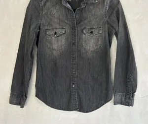 Gap 1969 Western Denim Shirt‎ Womens XS Black Wash Long Sleeve Button Up Cotton thumbnail 1