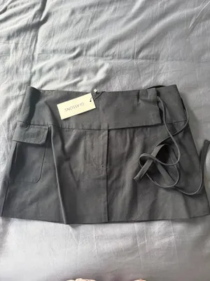 Glassons Black Mini Cargo Skirt thumbnail 8