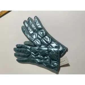 Avenue 9 Puffy Texting Gloves Blue Quilted‎ Winter Warm Insulated Womens thumbnail 2