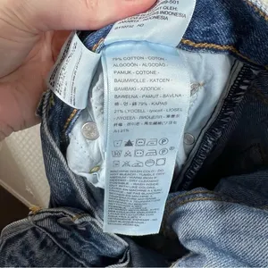 Levi’s Premium‎ High Rise Distressed Ribcage Straight Ankle Jeans thumbnail 10