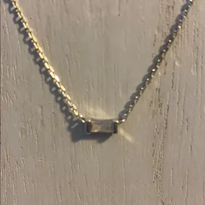 Kendra Scott - Juliette White Crystal Silver Pendant Necklace thumbnail 2