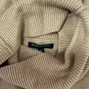 Banana Republic Turtleneck Sweater Tan Neutral Tunic‎ Cozy Pullover Womens thumbnail 3