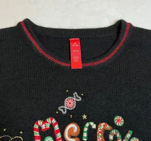 Women's Merry Christmas Crewneck Pullover Knit Sweater Size Medium Holidays thumbnail 3