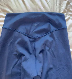 Lululemon Wunder Under Leggings thumbnail 2