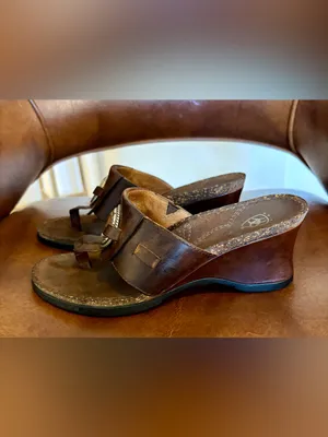 Ariat Flare T-Strap Wedge Leather Sandals Brown Womens size 6.5 Suede Footbeds thumbnail 4