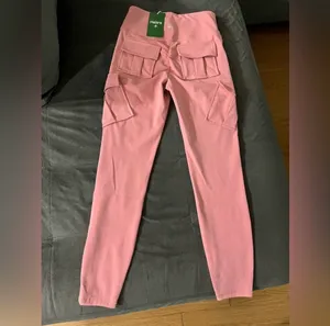 Halara - High Waisted Cargo Pocket Skinny Yoga Leggings - XS Pink thumbnail 4